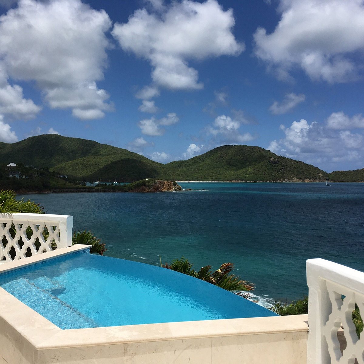 كيرتين بلاف ريزورت شامل جميع الخدمات، فندق في ‪Antigua‬