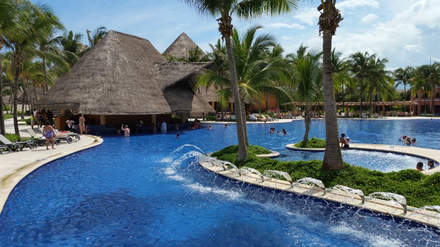 BARCELO MAYA TROPICAL $157 ($̶5̶2̶6̶) - Prices & Resort (All-Inclusive ...