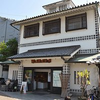 蔵造りの美術館