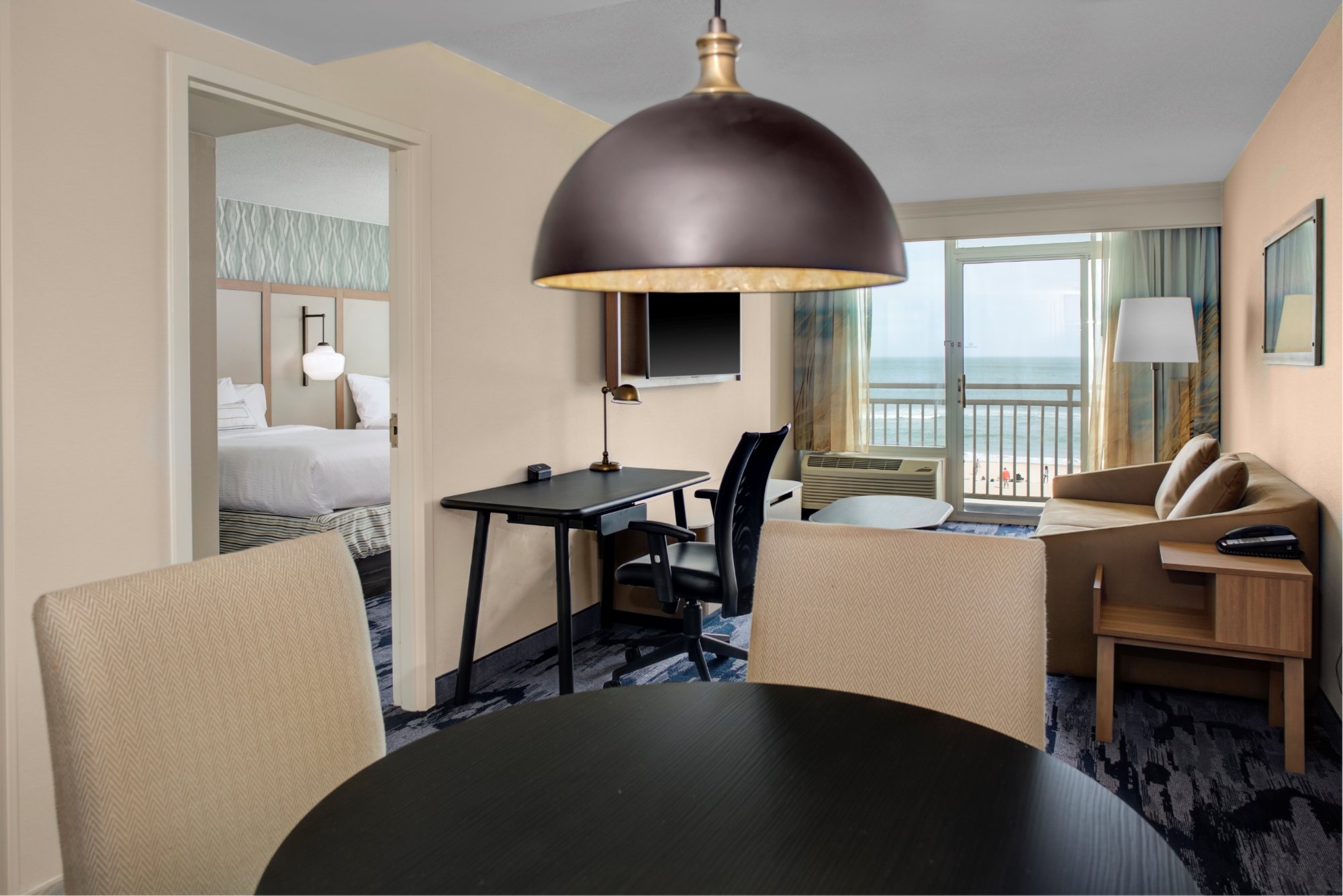 Hotel photo 12 of Fairfield Inn & Suites by Marriott Virginia Beach Oceanfront.