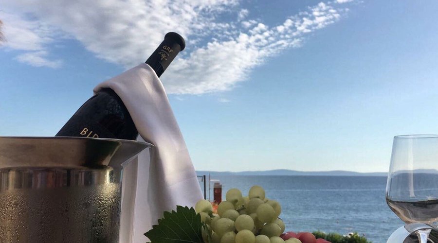 RESTAURANT DIOKLECIJAN, Podstrana - Restaurant Reviews, Photos 