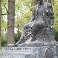 Widok pomnika.