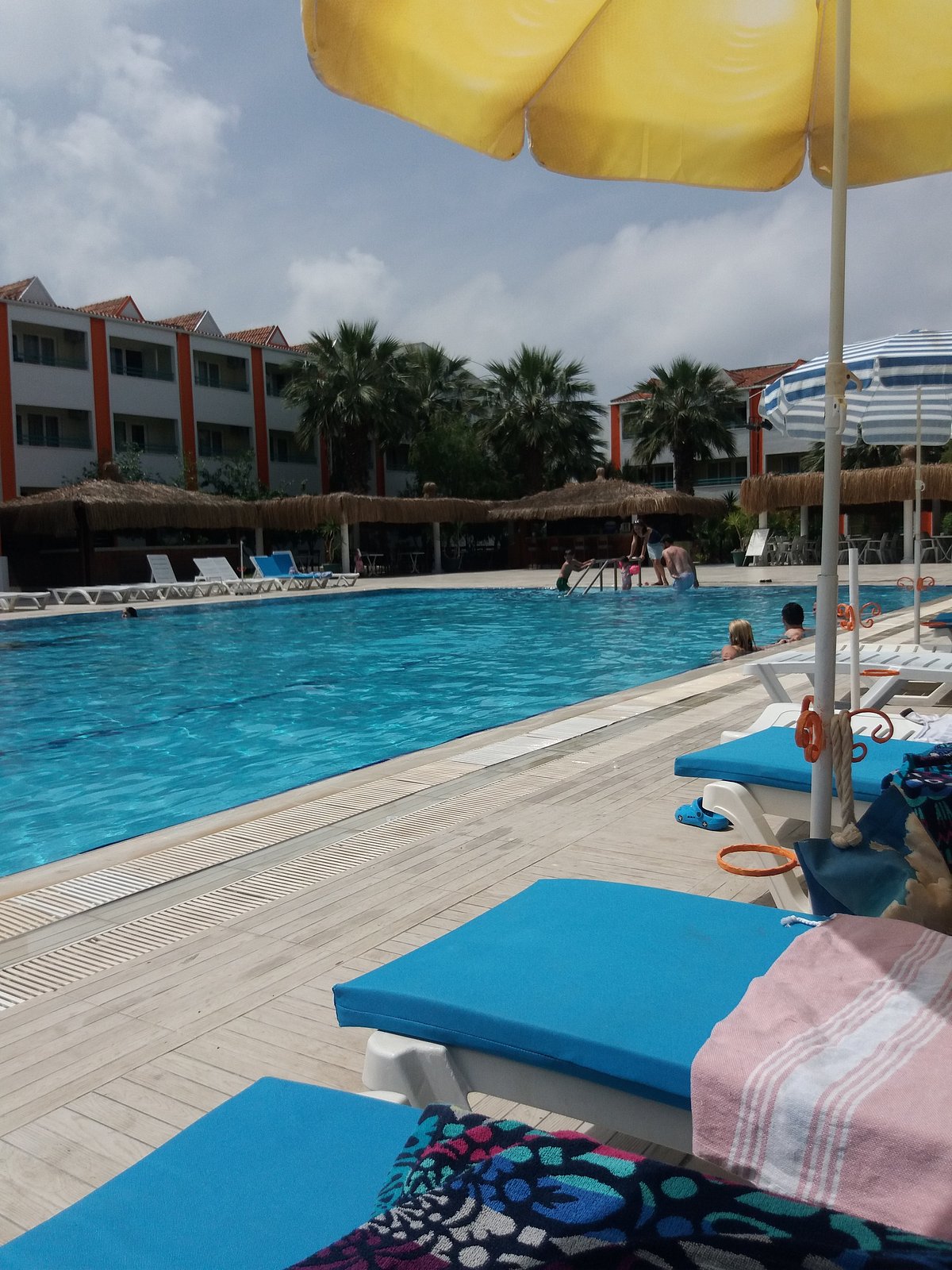 Кустур клаб Холидей Виладж Кушадасы. Kustur Club Holiday Village 5 Турция Кушадасы. Ramada Resort Kusadasi & Golf 5*. Pigale Beach Resort.