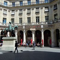 La place Edouard VII
