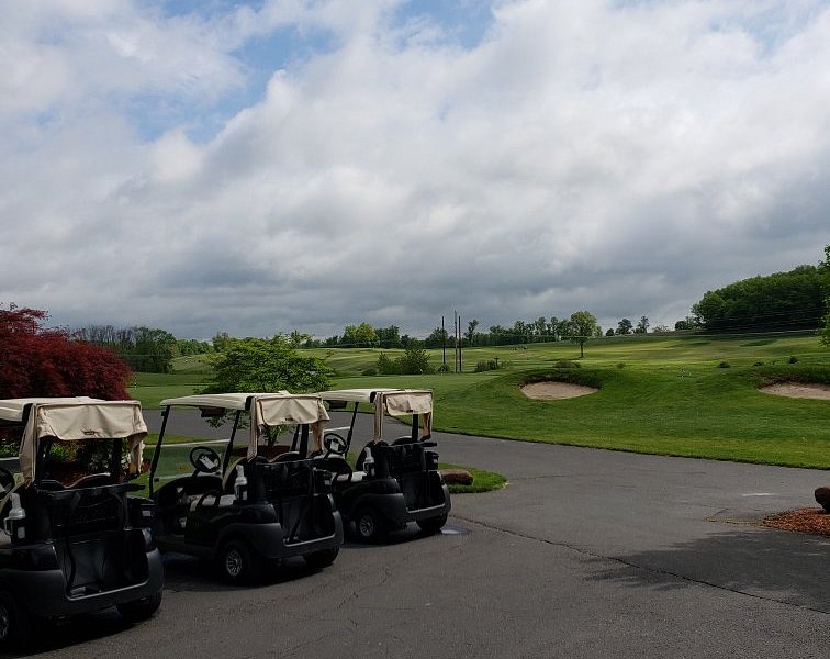 Wintonbury Hills Golf Course image