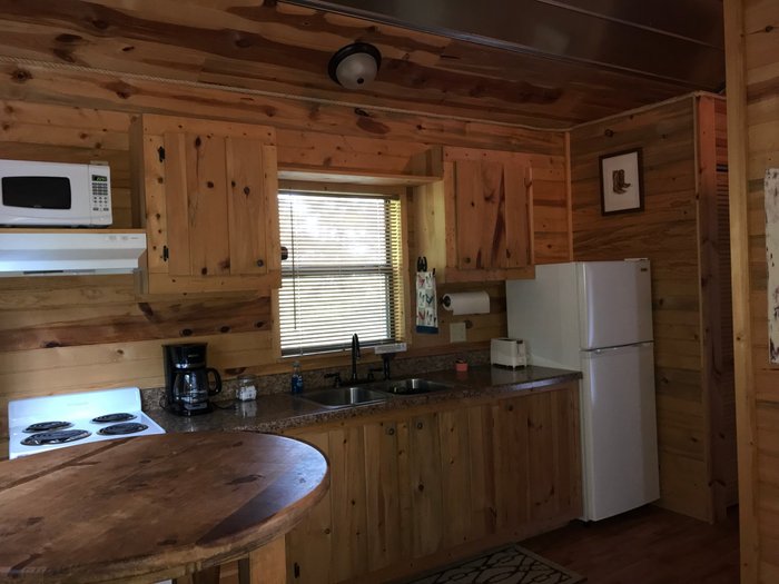 WALNUT CANYON CABINS - Updated 2024 Prices & Specialty B&B Reviews ...