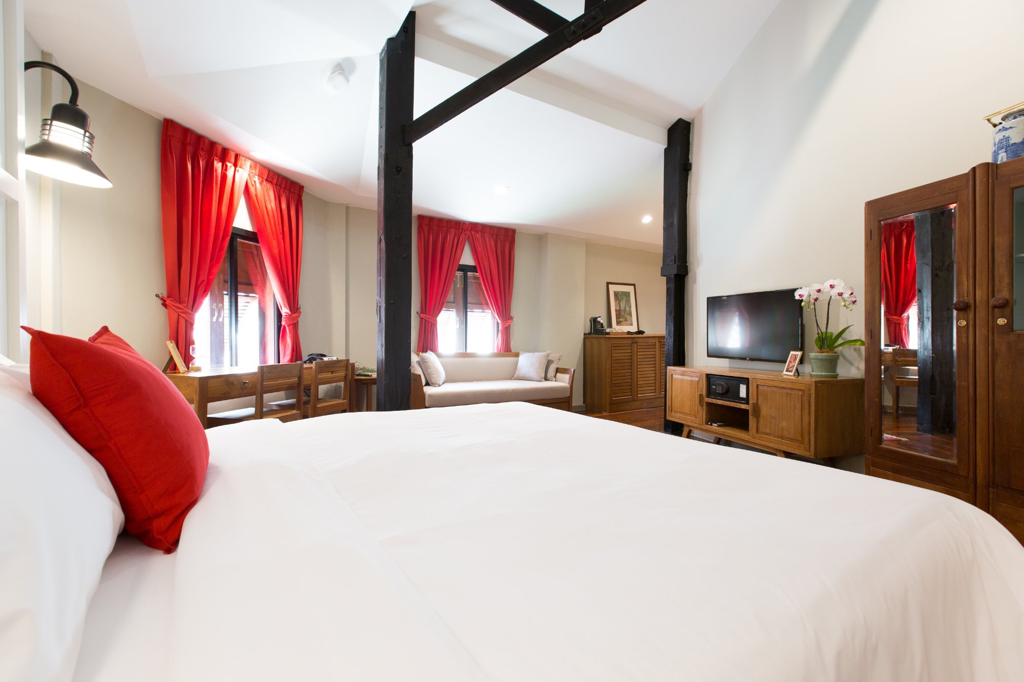 Prince Theatre Heritage Stay Hostel - Silom by null