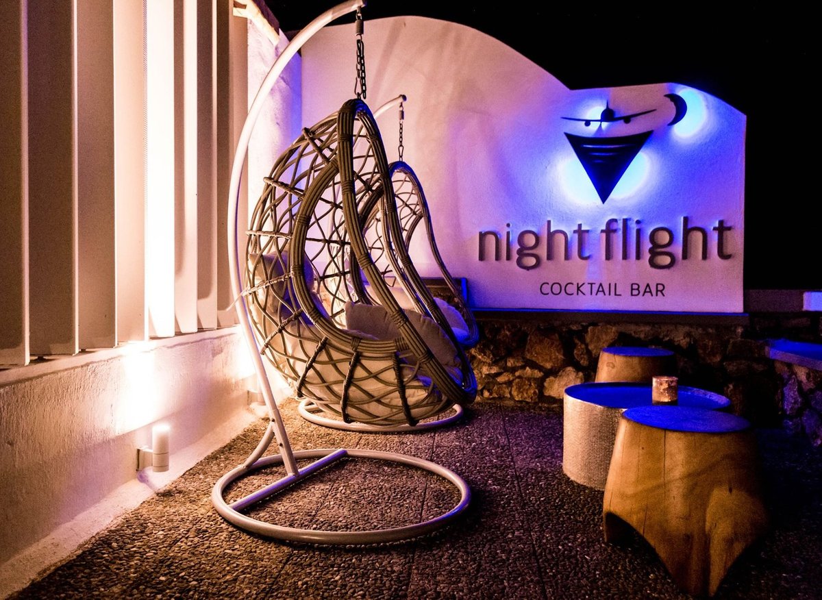 From Romantic Cocktails to All-Night Dancing: Nightlife on Santorini