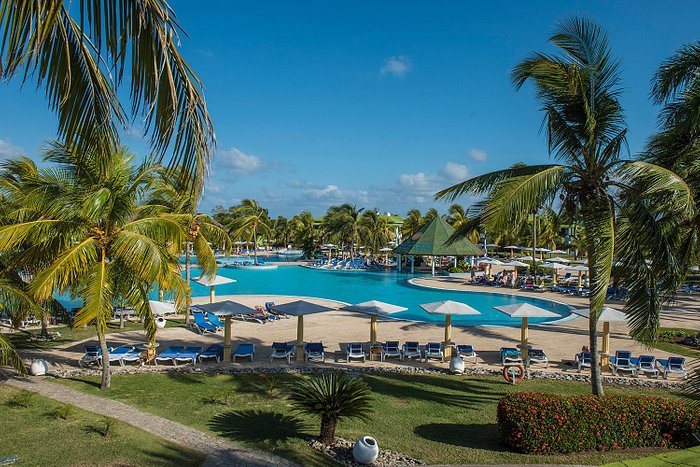 Playa Costa Verde Pool Pictures & Reviews - Tripadvisor