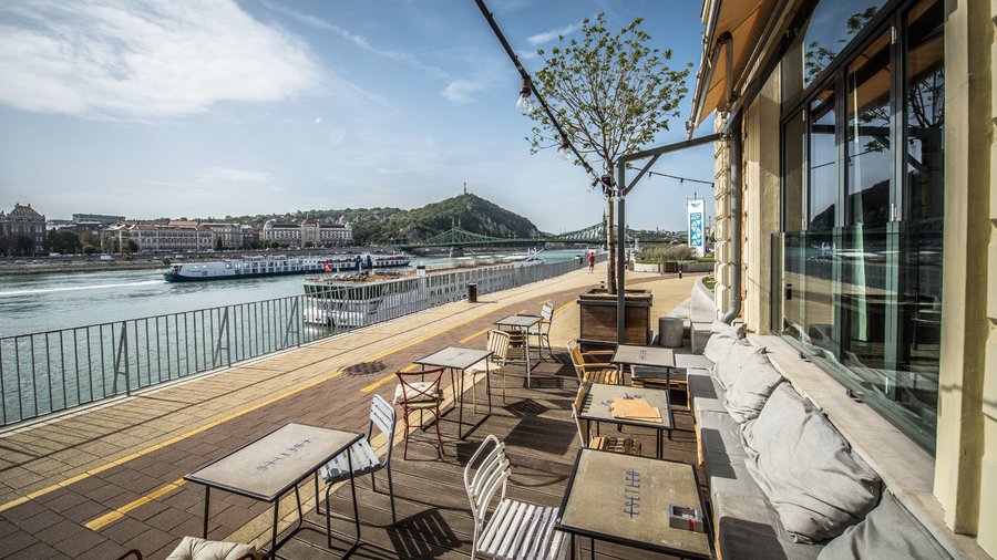 ESETLEG BISTRO, Budapest - Restaurant Reviews, Photos & Phone Number -  Tripadvisor