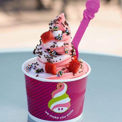 Frozen yogurt places near me sales