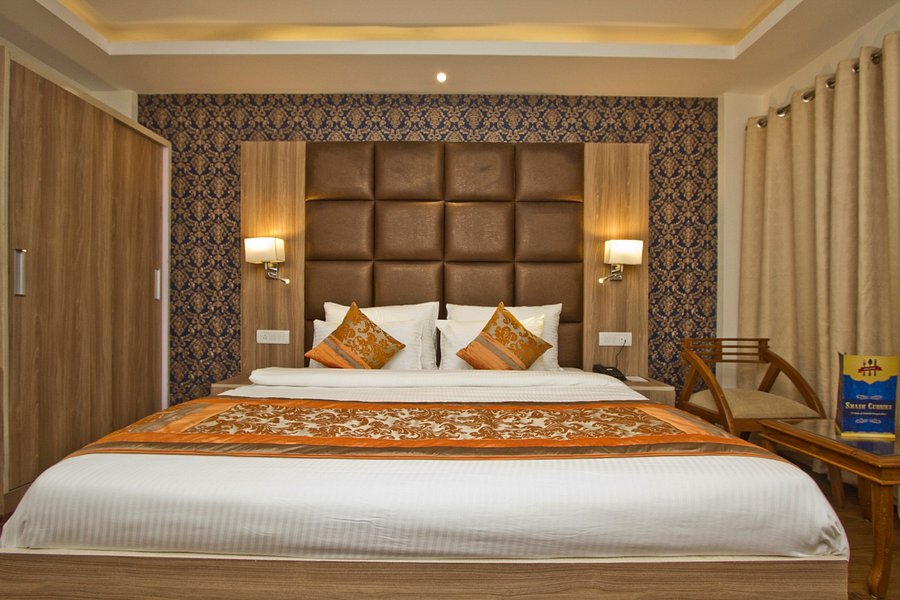 ZIP BY SPREE HOTELS AVISHI GREENS (Simsa Village) - Hotel Reviews