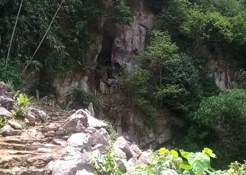 Nha Nhung Cave image
