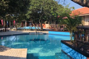 Piscina e praia