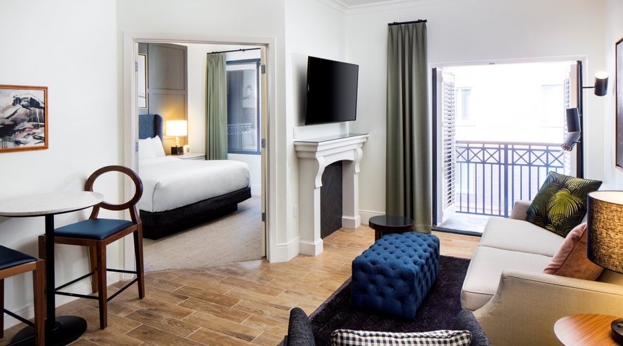 Andaz Suite