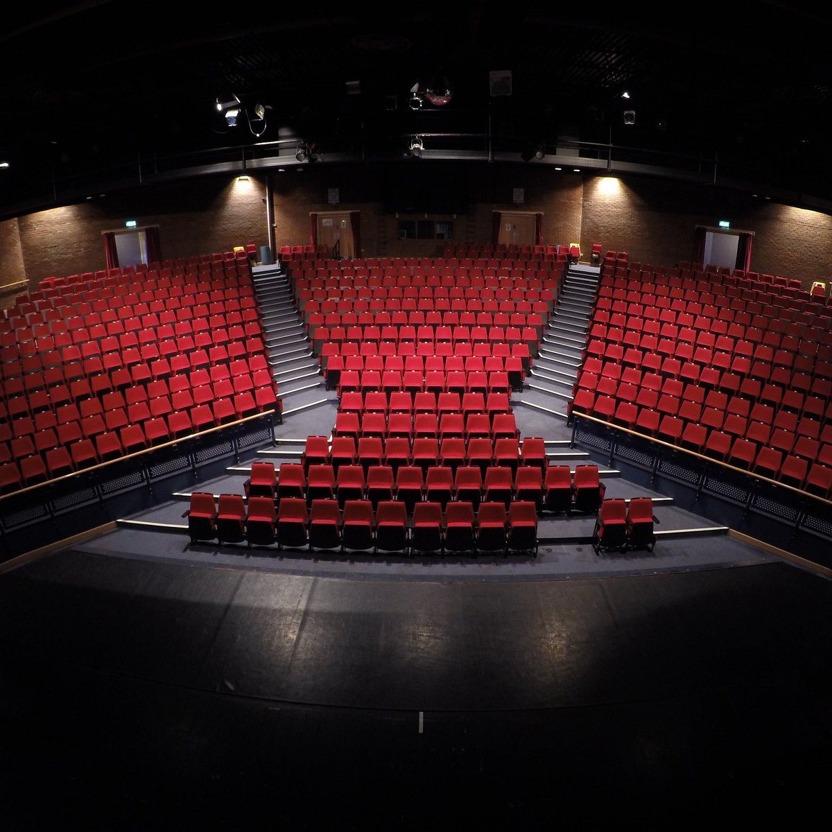 The Octagon Theatre (Yeovil) - All You Need to Know BEFORE You Go