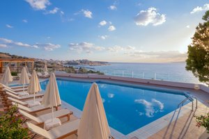 Pool und Strand