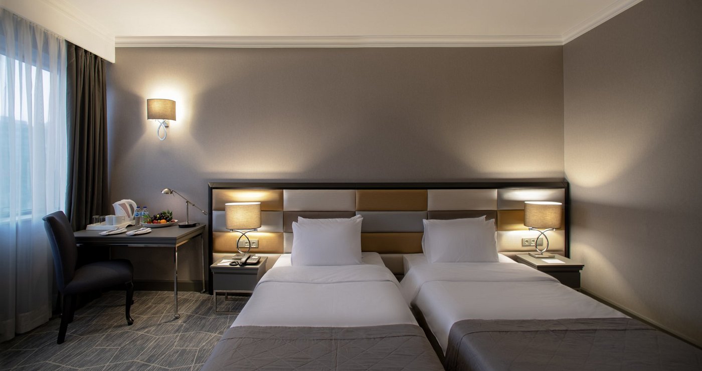 Hotel Taksim Square. Taksim Square Istanbul. Comfort Hotel Taksim. Oriella Hotel Taksim.