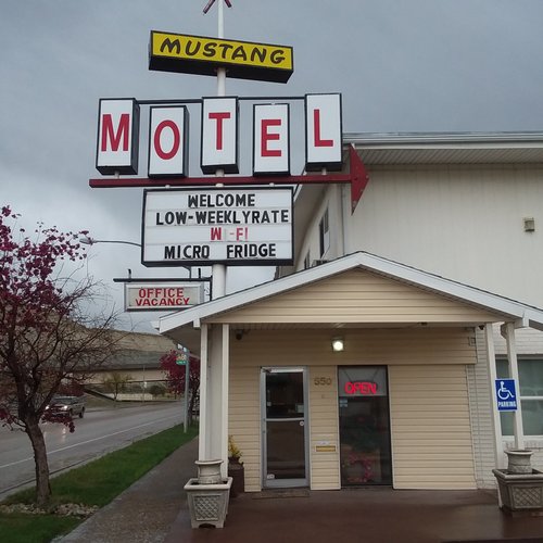 Mustang Motel image