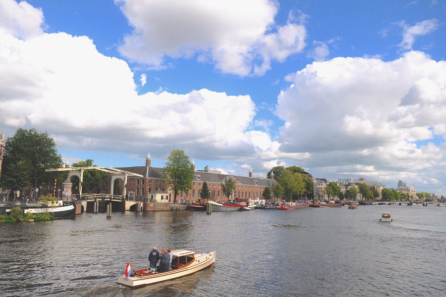 travel and tours in amsterdam