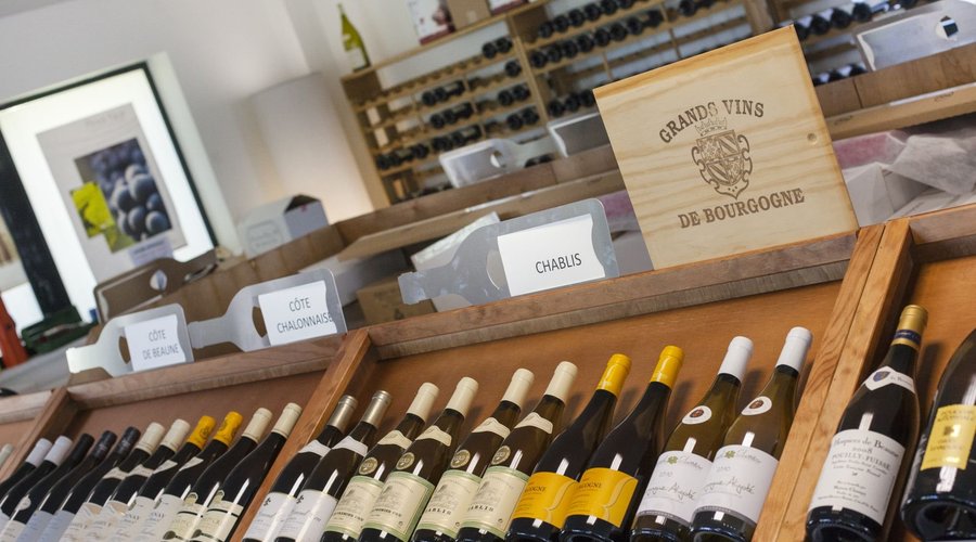 Notre espace de vente - Our wine shop