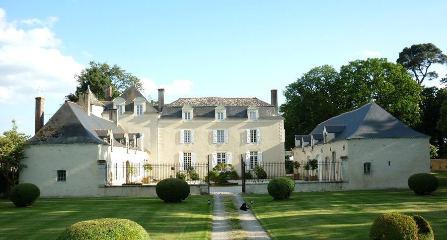 Cour d'entrée