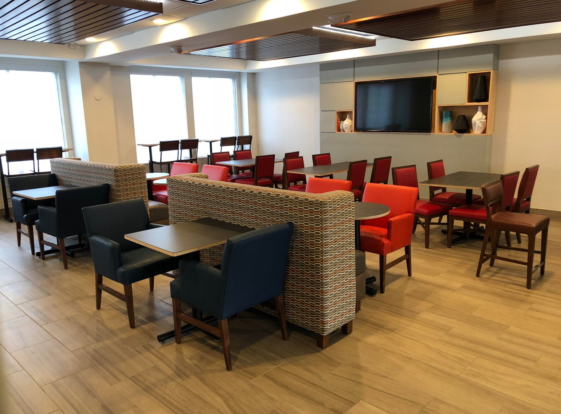 Holiday Inn Express & Suites Providence-Woonsocket, an IHG Hotel by null