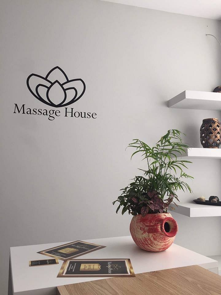 House massage. Техника massage-House. Massage House.