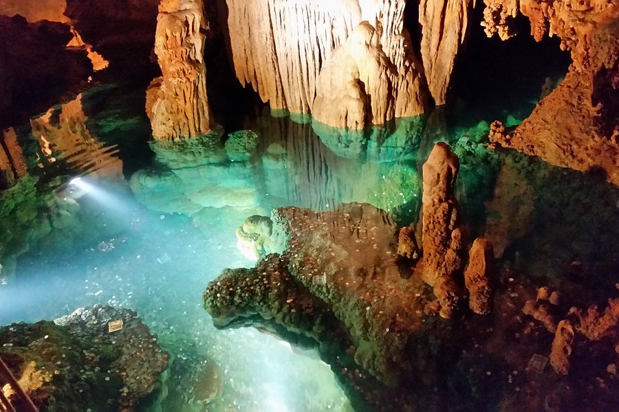 how long to tour luray caverns