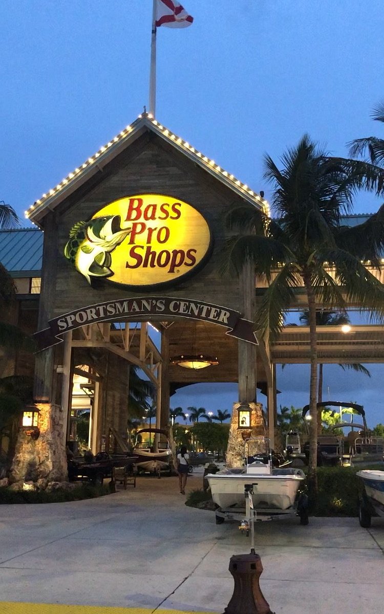 BASS PRO SHOPS OUTDOOR WORLD: All You Need to Know BEFORE You Go