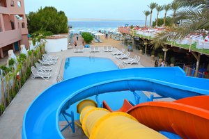 Pool och strand
