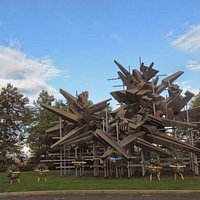 Un interessante esempio di monumento pubblico moderno