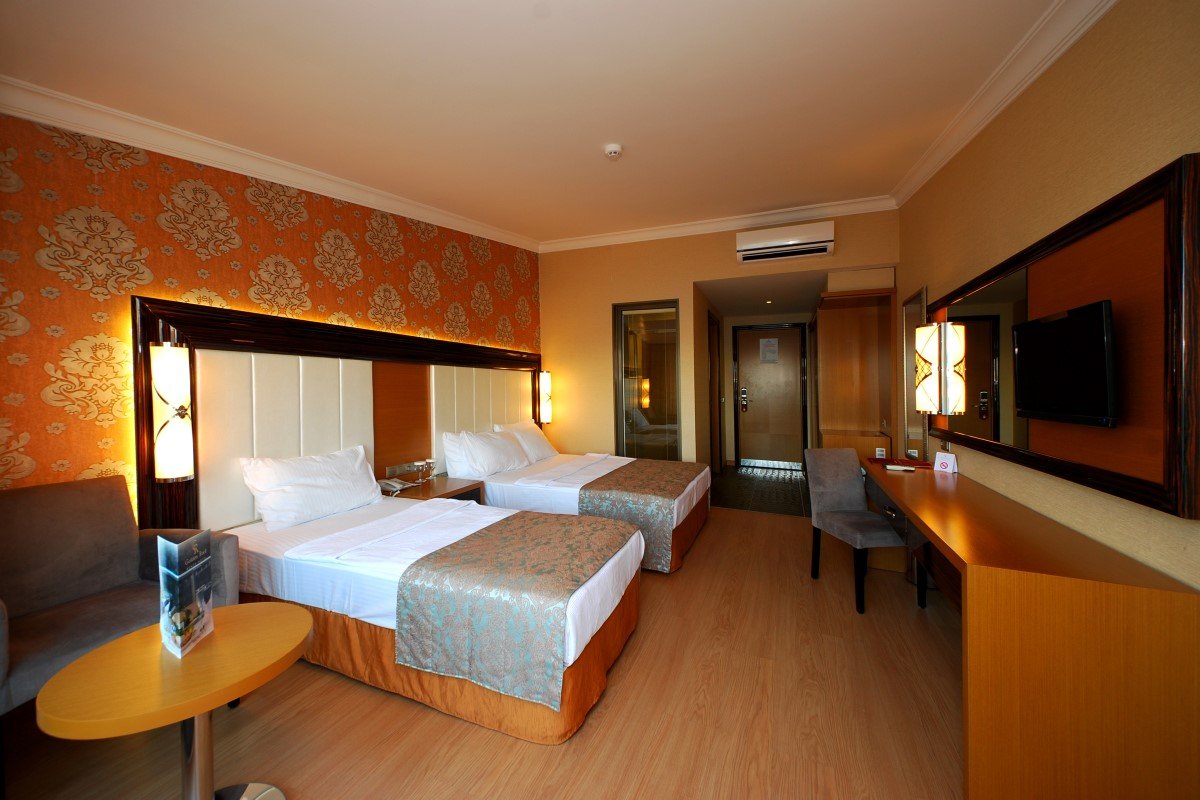 Hotel photo 2 of Golden Rock Beach Hotel.