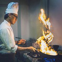 Kokki työssään / Chef working
