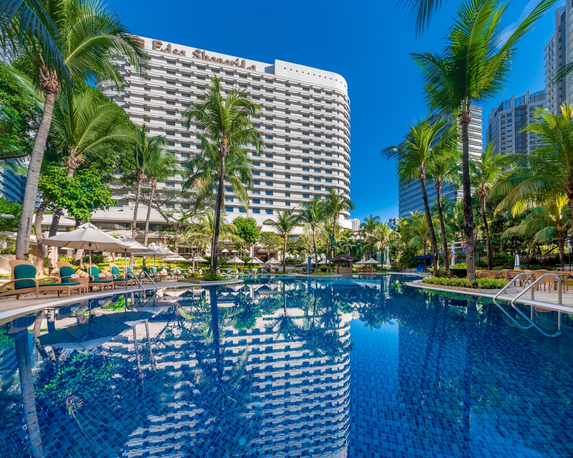 Edsa Shangri La Manila Pool Pictures Reviews Tripadvisor