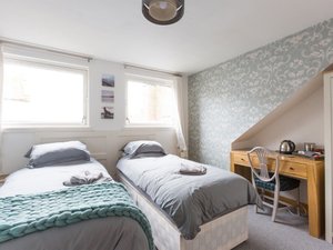 Bamse B&B in Montrose, image may contain: Dorm Room, Bed, Furniture, Chair