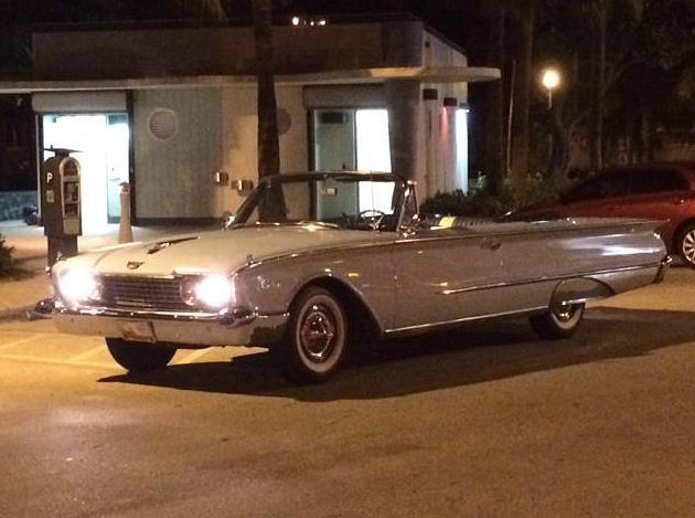 CITY TOUR IN AN ANTIQUE CAR (Miami) - 2022 Qué saber antes de ir - Lo