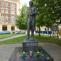 Памятник великому Кобзарю