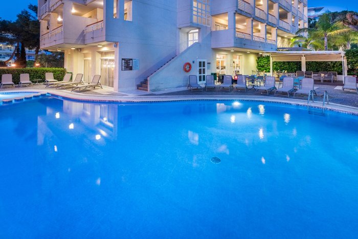 Golden Acqua Salou Hotel Pool: Pictures & Reviews - Tripadvisor