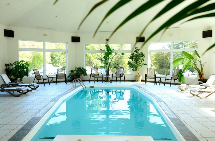 Millcroft Inn & Spa Pool: Pictures & Reviews - Tripadvisor