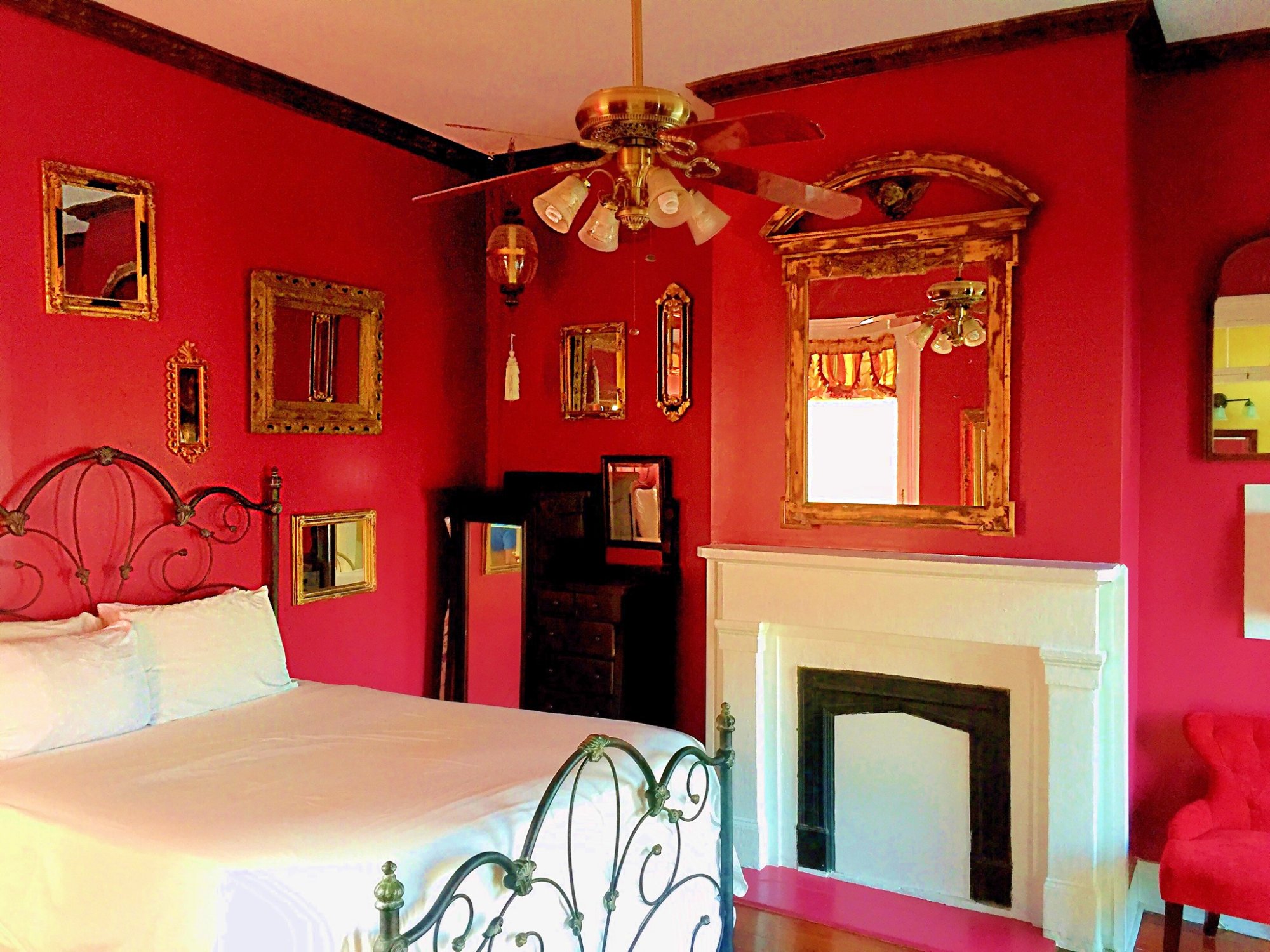 Hotel photo 38 of Creole Gardens Guesthouse Bed & Breakfast.