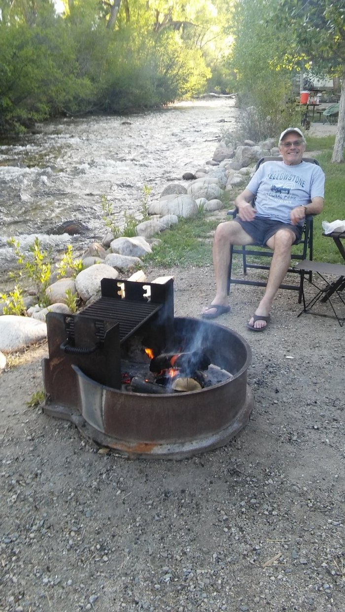 Escape to Serenity: Colorado's Chalk Creek Campground - Your Gateway to Wilderness Bliss