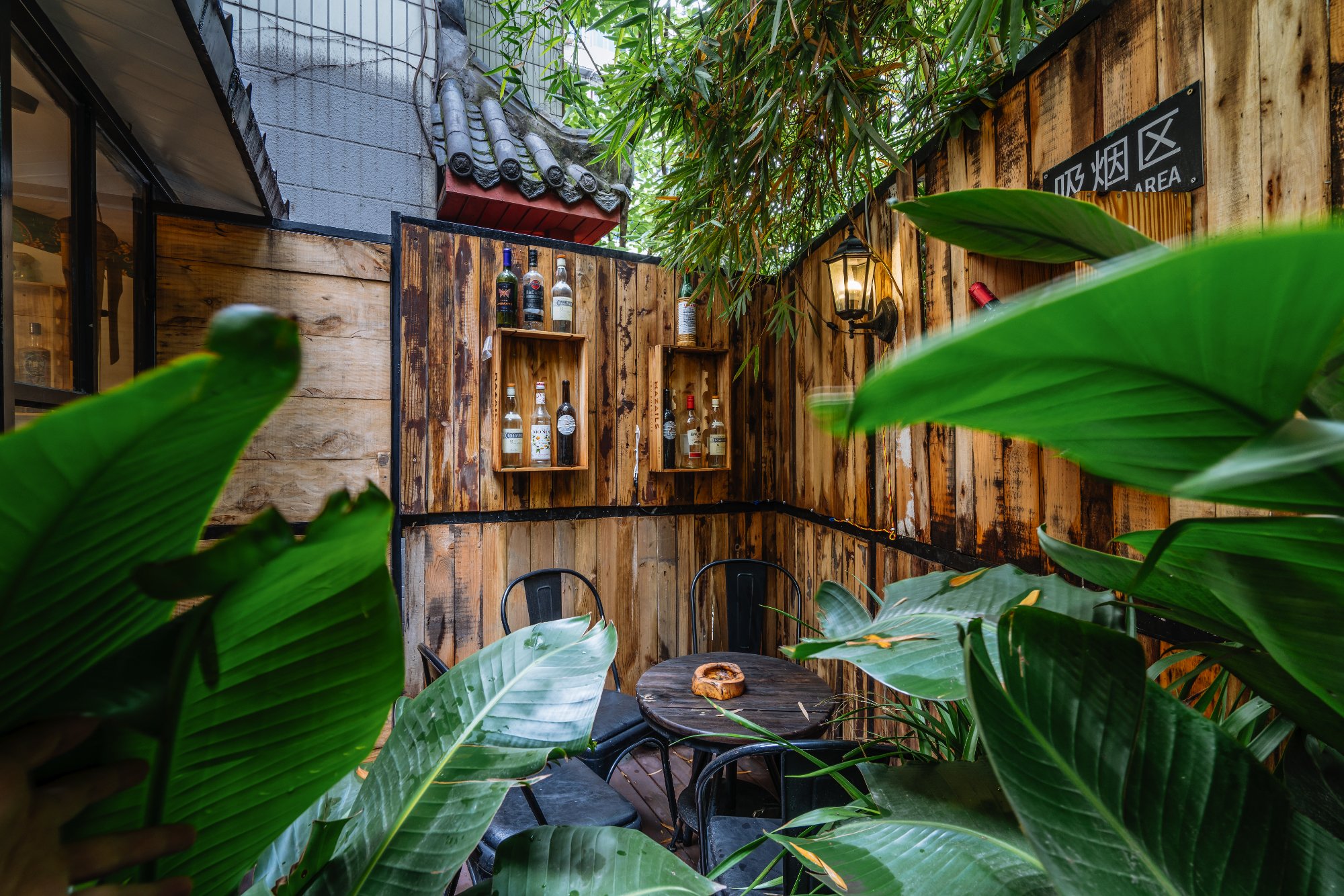 Hotel photo 53 of Chengdu Mix Hostel Courtyard Poshpacker (Wenshu Monastery).