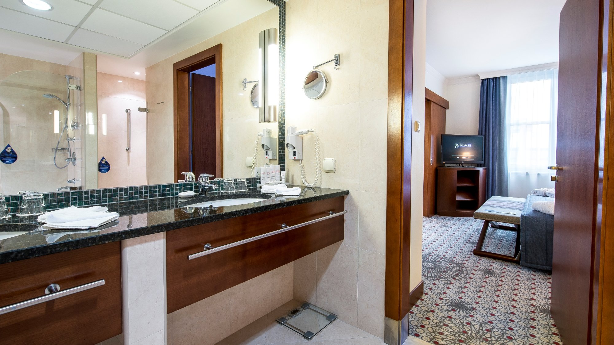 Hotel photo 1 of Radisson Blu Hotel - Wroclaw.
