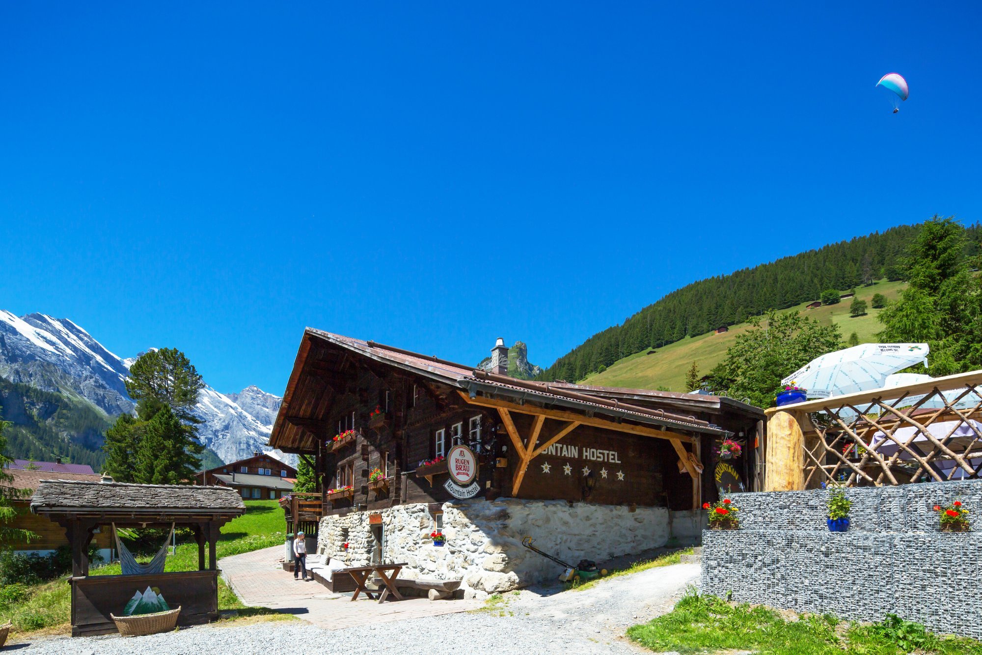 Mountain Hostel Gimmelwald by null