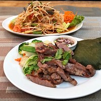 BBQ PORK & PAPAYA WITH RAW CRAB / 2018