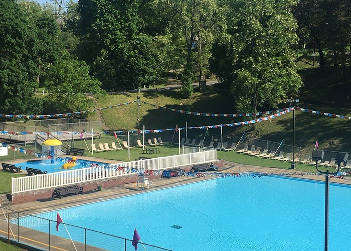 Gorgeous setting for the Giant Town Park Pool in Canonsburg!