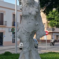 Monumento a la duquesa de la Victoria.