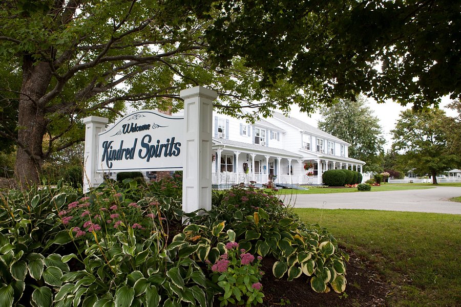 Kindred Spirits Inn & Cottages (C̶$̶1̶5̶5̶) C$119 - UPDATED 2022 Prices