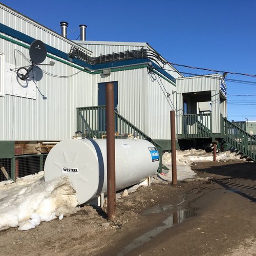 SAUNIQ HOTEL (POND INLET, CANADÁ): 15 fotos, comparação de preços e